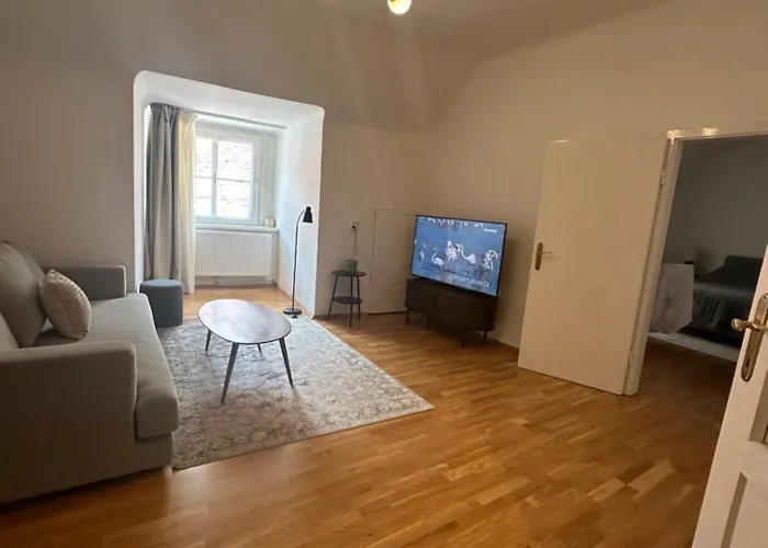 Apartment 1464, Old Center