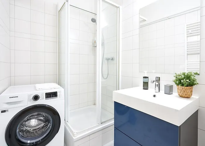 Apartment 1464, Old Center *